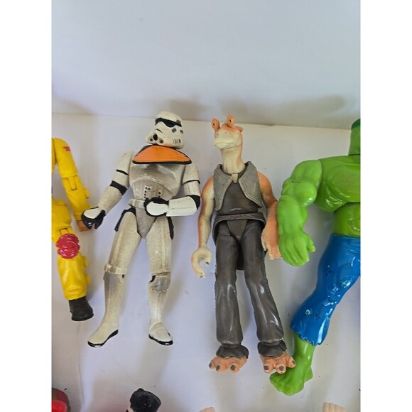 VINTAGE 1990s LOT MIXED ASSORTED Action Figures DC MARVEL TRANSFORMERS AND MORE! - Picture 3 of 16